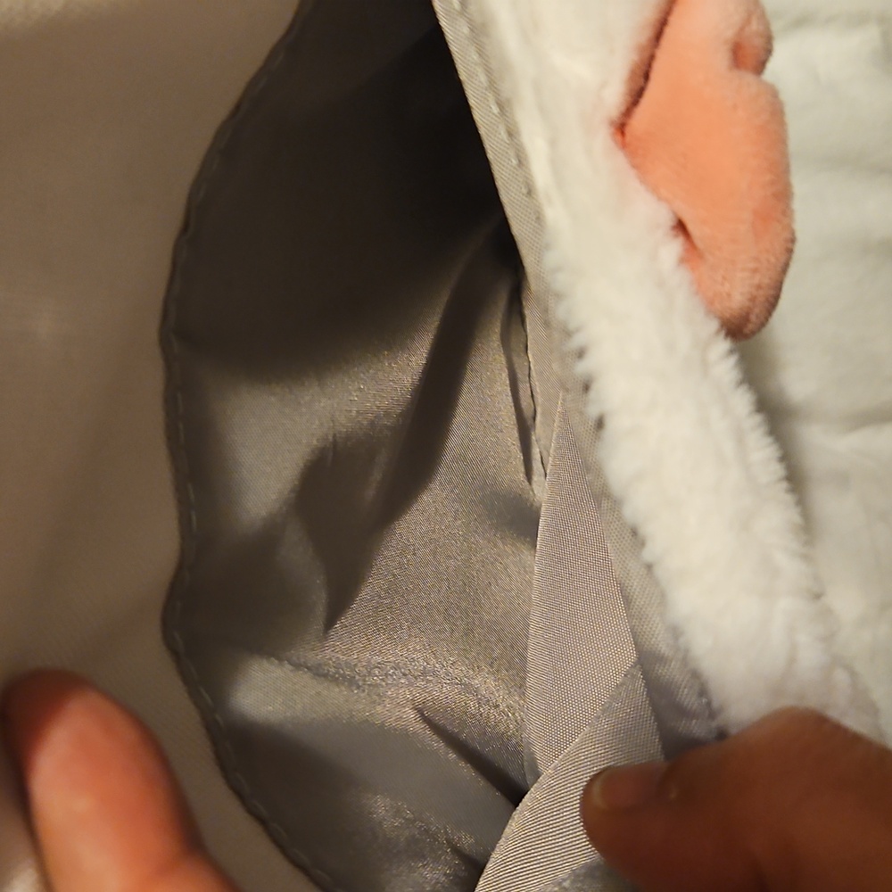 Pottery Barn Kids Hello Kitty Lunch Bag - Picture 2 of 8